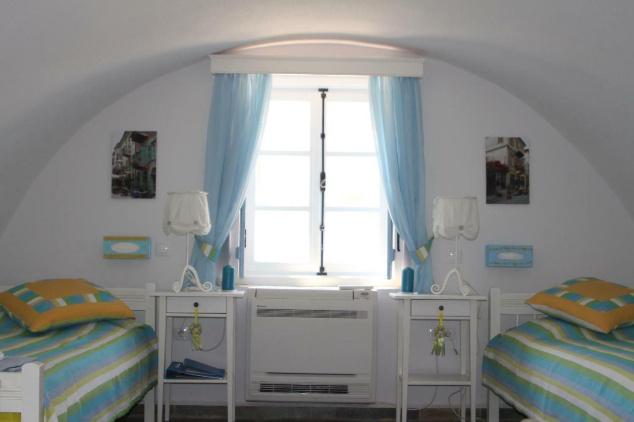 The Studio, Leonídion Buitenkant foto